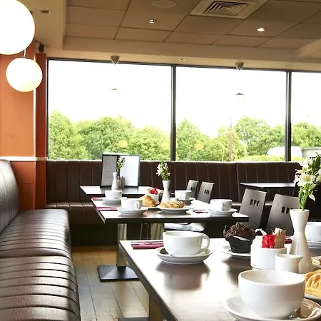 Travelodge Dublin Phoenix Park מלון