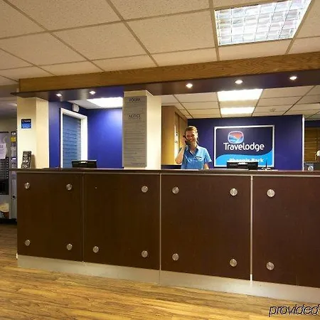 מלון Travelodge Dublin Phoenix Park קאסלנוק