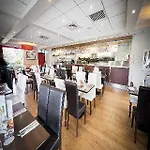 Travelodge Dublin Phoenix Park Szálloda 3*