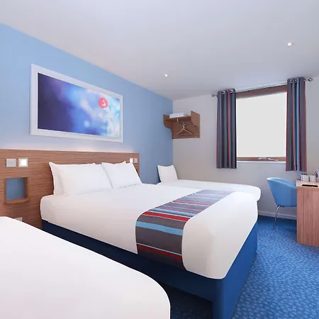 Travelodge Dublin Phoenix Park 3*