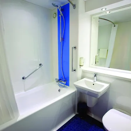 Travelodge Dublin Phoenix Park 酒店