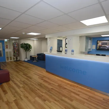 Travelodge Dublin Phoenix Park 3*