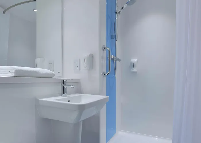 Travelodge Dublin Phoenix Park 3*