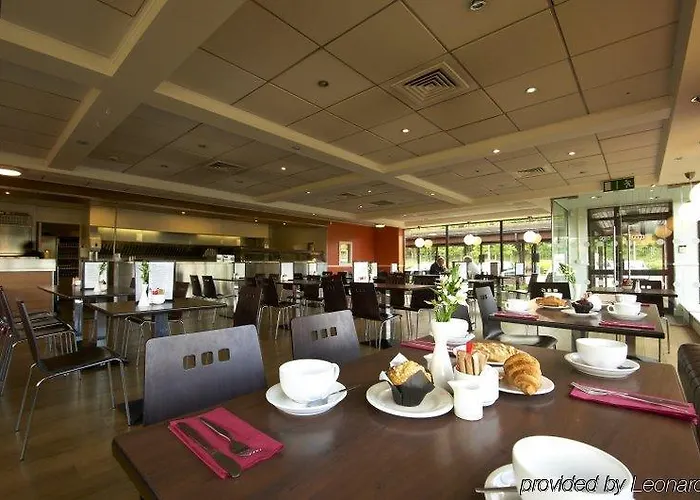 Travelodge Dublin Phoenix Park 3*